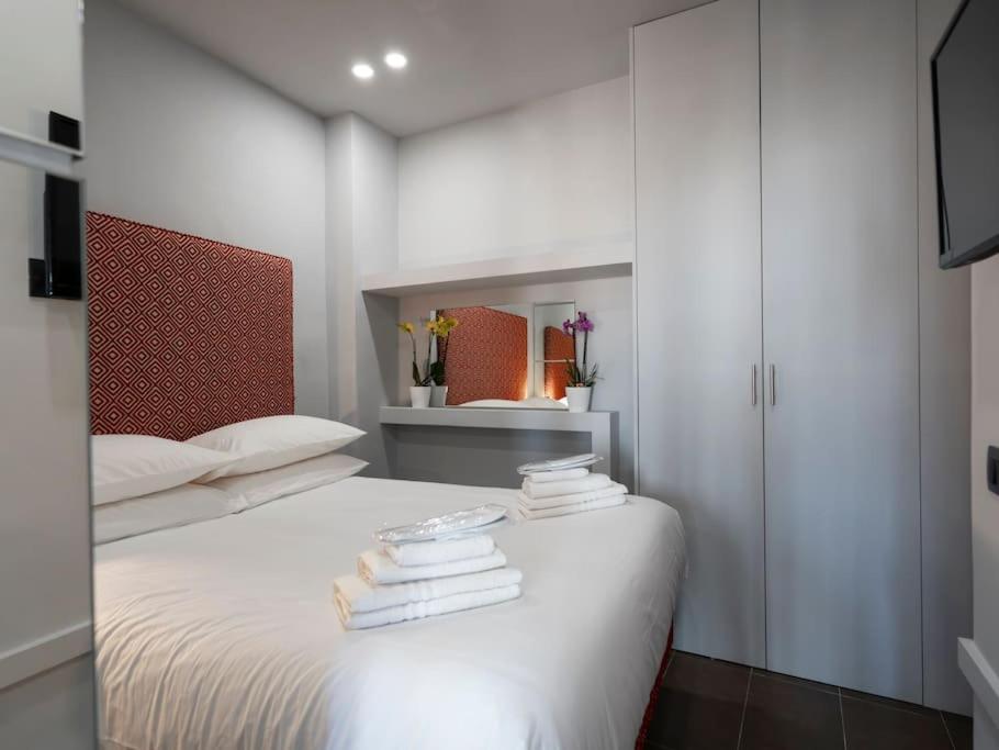 Casa Vacanze Bracco 45 那不勒斯 外观 照片
